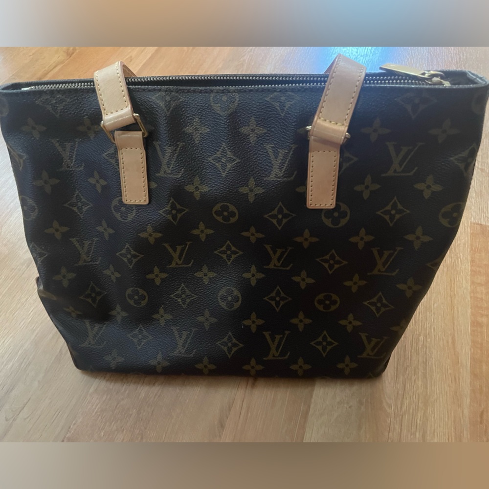 LV Tote